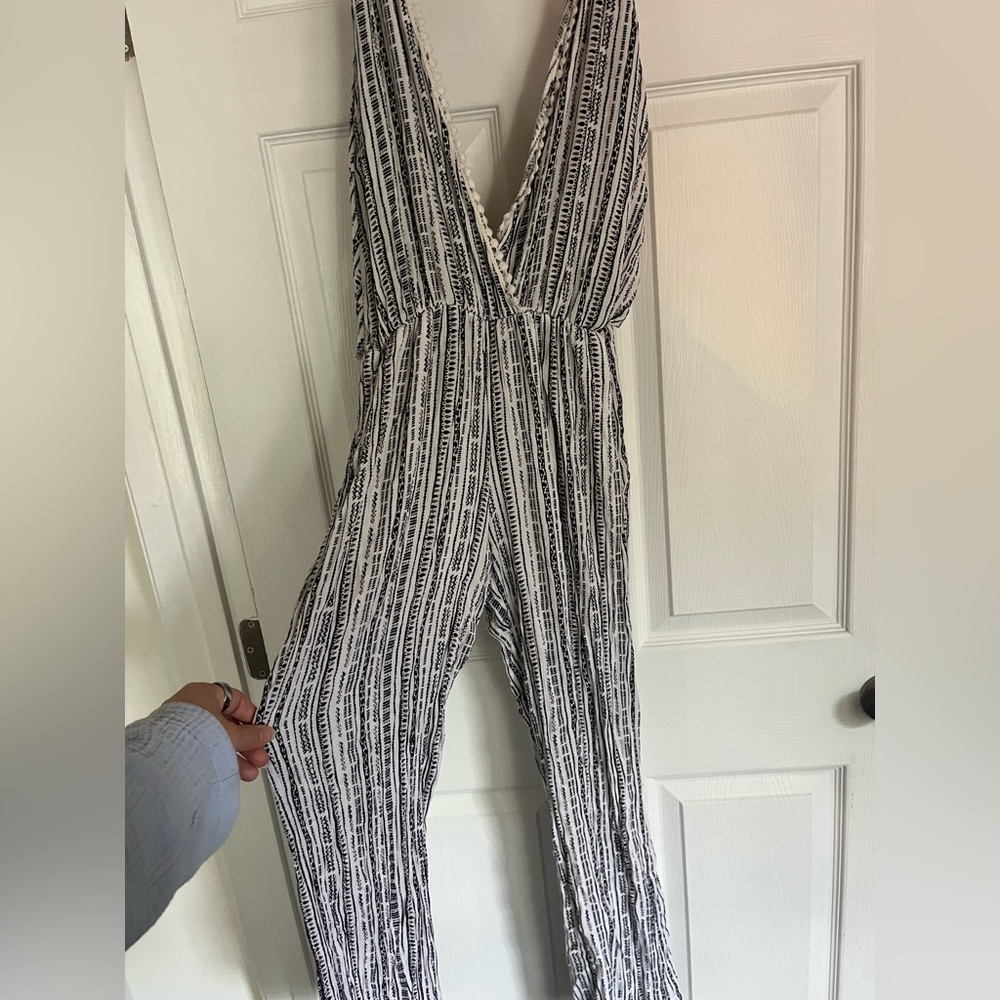 Dollfin Black and White Patterned Jumpsuit